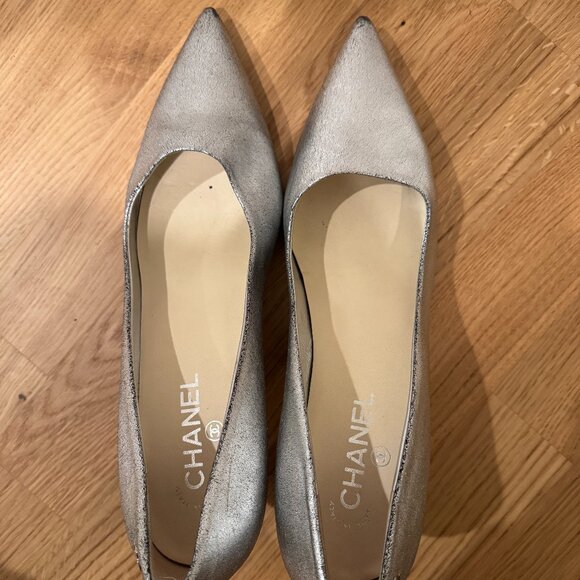 Chanel | Silver Pumps | Heels Shoes size 40.5 / 9.5 - Picture 13 of 15